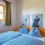 בקתה Kernmayerhuette הוכרינדל